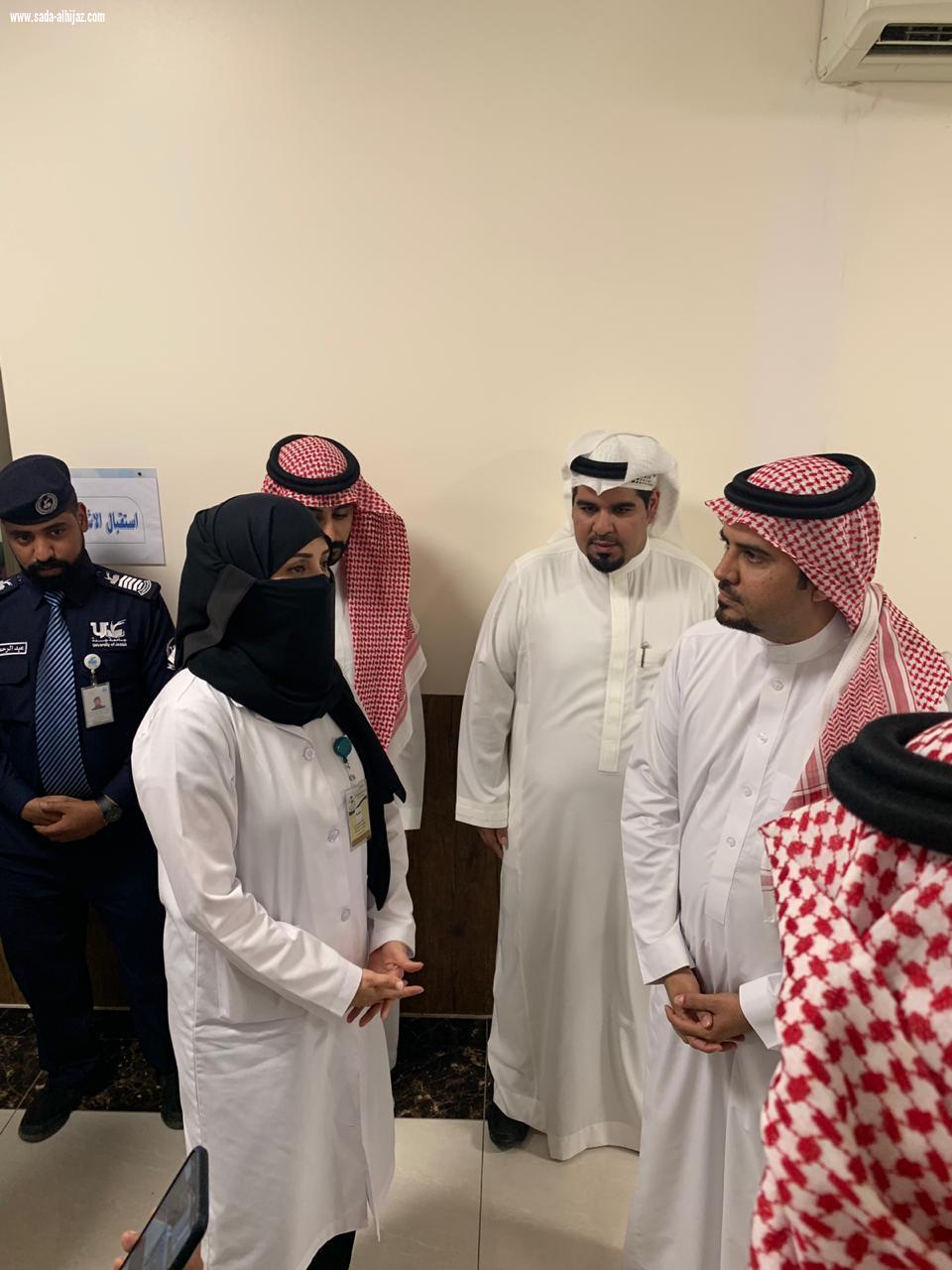 اللجنة الوطنية لمكافحة التبغ تُدشن العيادة المتنقلة بجامعة جدة